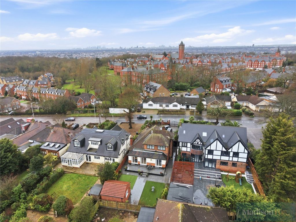 Additional image 27 of 4 bed detached house for saleTomswood Road, Chigwell, Essex IG7
