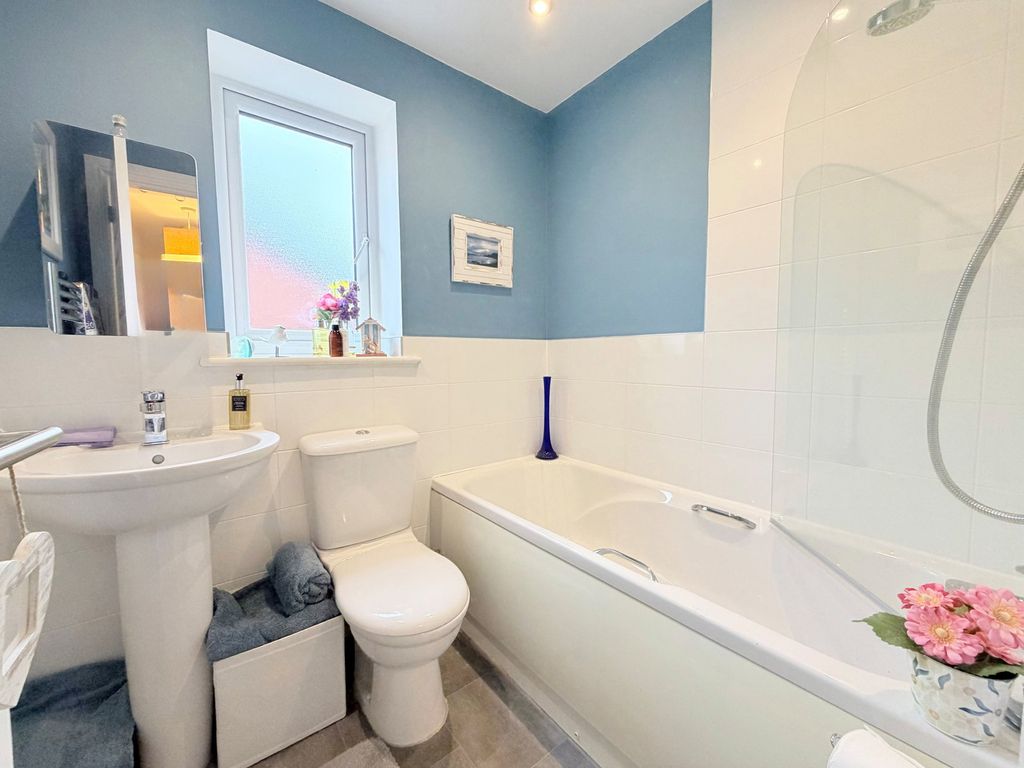 Additional image 20 of 3 bed semi-detached house for saleRowan Crescent, Gee Cross, Hyde SK14