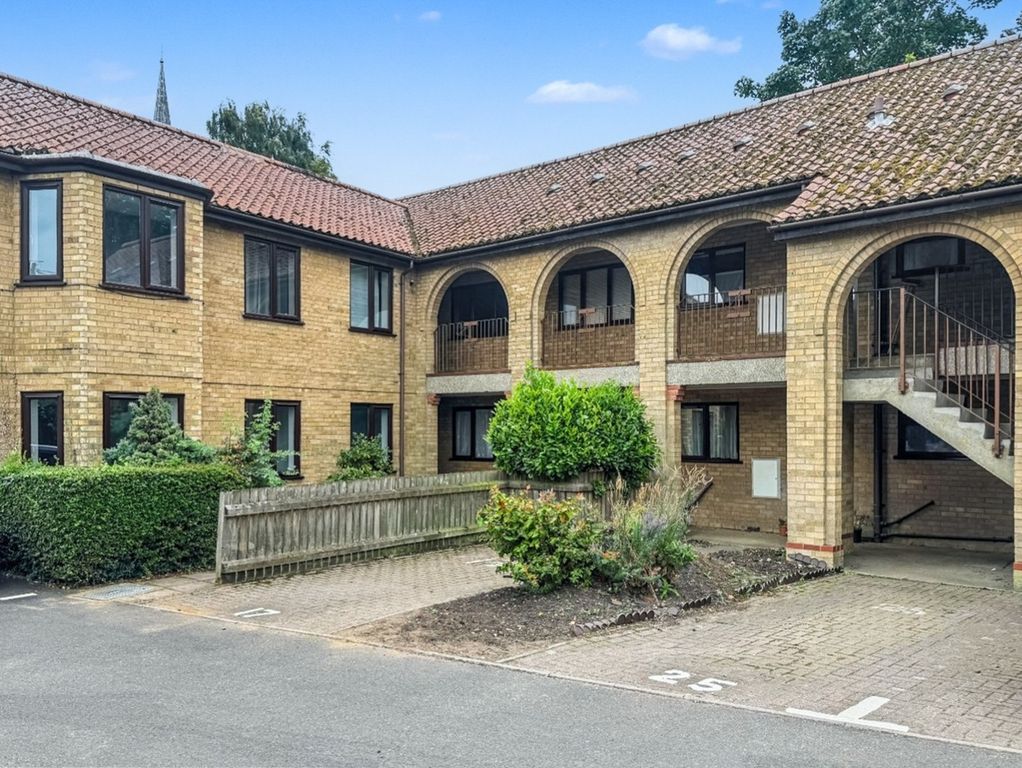 2 bed flat for saleNorth Hirne Court, St. Anns Street, King's Lynn, Norfolk PE30