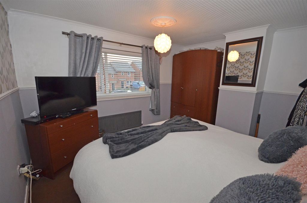 Additional image 12 of 4 bed semi-detached house for saleWaterside, Hyde SK14