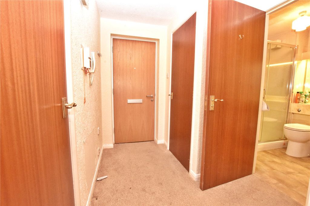 Additional image 8 of 1 bed flat for saleLowry Court, Hyde, Greater Manchester SK14