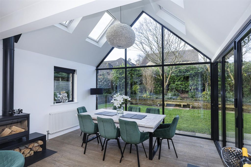 Additional image 6 of 4 bed detached house for saleOakfield Road, Birkby, Huddersfield HD2