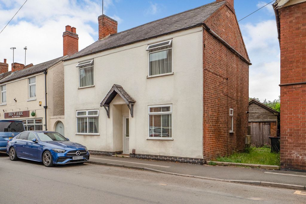 4 bed detached house for saleHigh Street, Ibstock LE67
