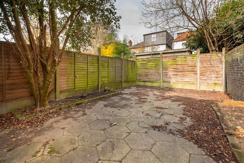 Additional image 12 of 2 bed semi-detached house for saleCanbury Park Road, Kingston Upon Thames KT2