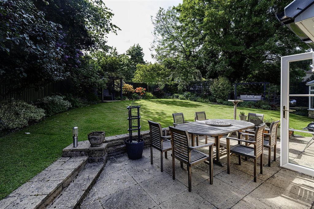 Additional image 49 of 5 bed detached house for saleWhitebeam Park, Birkby, Huddersfield HD2