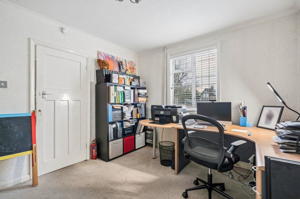 Additional image 18 of 4 bed detached house for saleWellesley Avenue, Iver SL0
