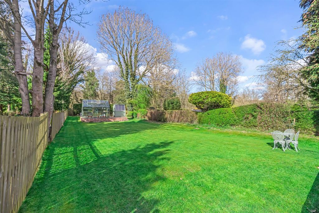Additional image 25 of 4 bed detached house for saleLeeds Road, Ilkley LS29