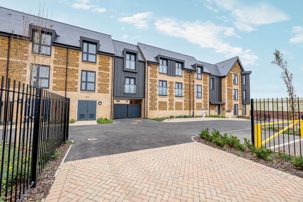 3 bed flat for saleSouthend Road, Hunstanton PE36