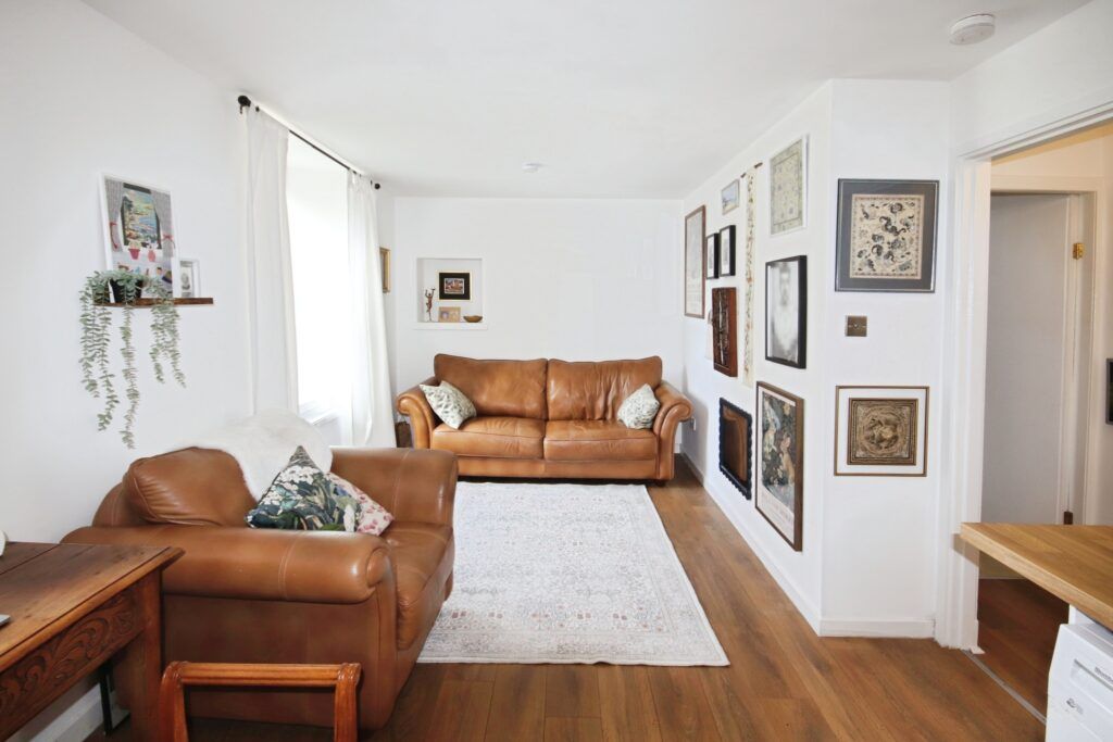 Additional image 2 of 1 bed flat for sale30 Castle Street, Rothesay PA20