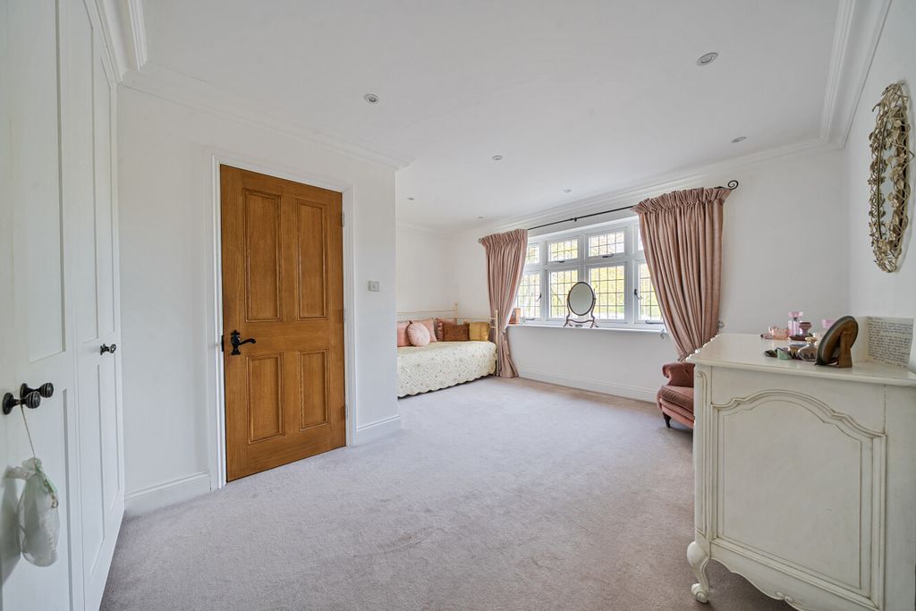 Additional image 23 of 5 bed detached house for saleGreys Park Close, Keston, Kent BR2