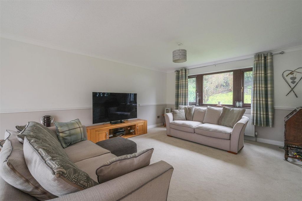 Additional image 3 of 4 bed detached house for salePrince Wood Lane, Huddersfield HD2