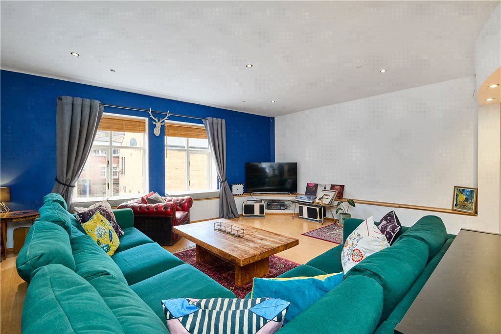 Additional image 3 of 3 bed flat for saleRailway Road, Ilkley, West Yorkshire LS29