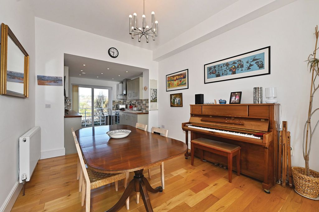 Additional image 3 of 6 bed terraced house for saleWest Parade, Hythe CT21