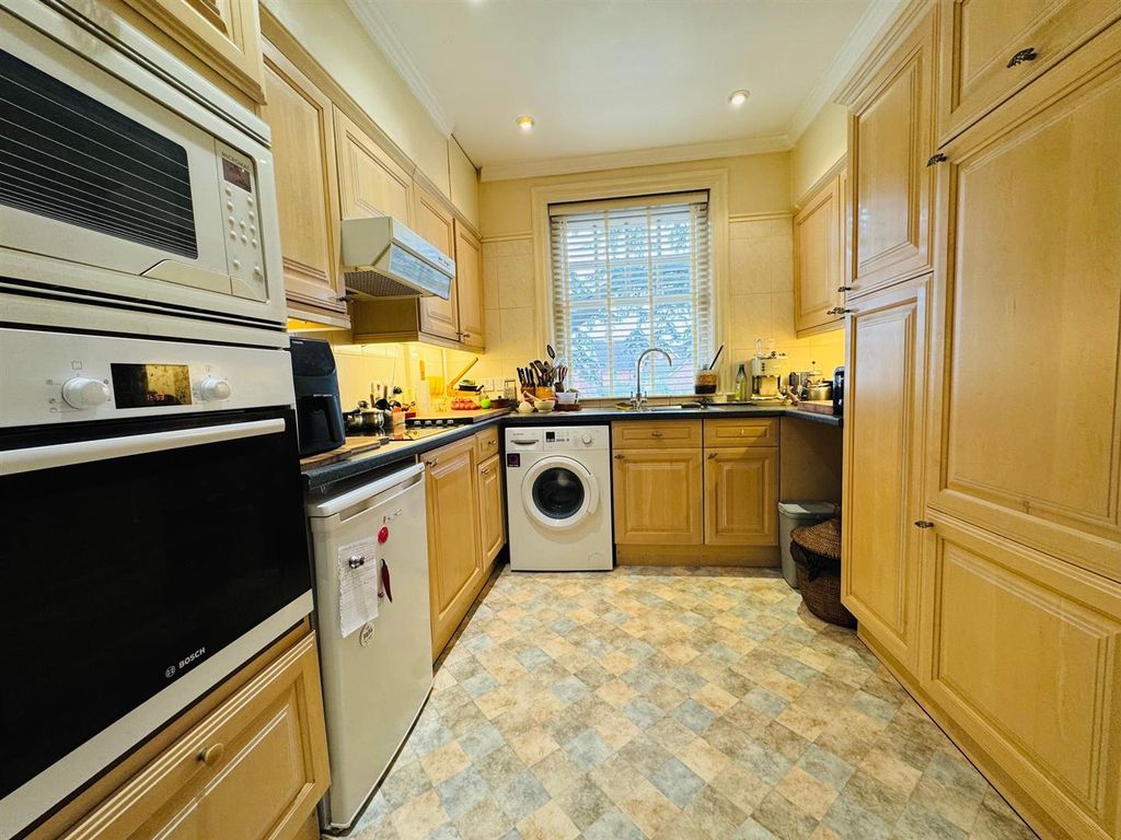 Additional image 5 of 2 bed flat for saleWesterfield Road, Ipswich IP4