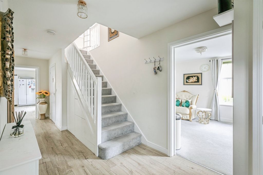 Additional image 8 of 5 bed detached house for saleCentral Avenue, Brampton, Huntingdon PE28