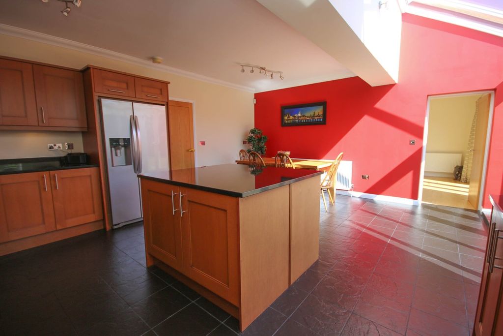 Additional image 6 of 5 bed detached house for saleCastle Rising Road, South Wootton PE30