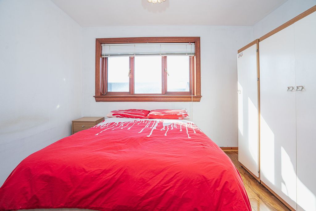 Additional image 18 of 2 bed terraced house for saleScott Place, Lochore, Lochgelly KY5