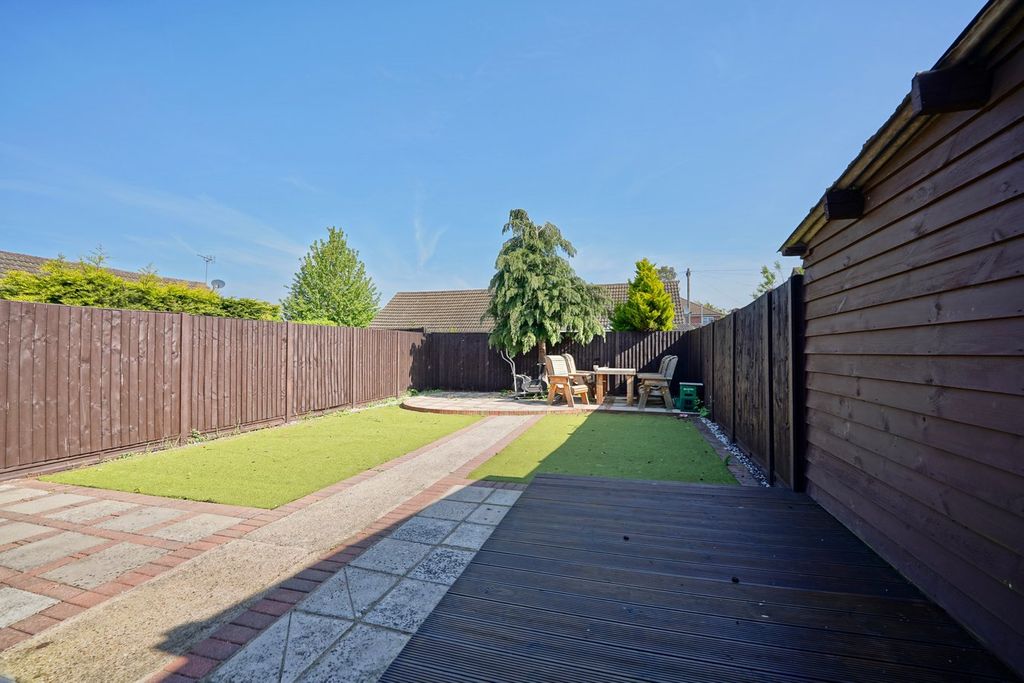 Additional image 9 of 2 bed flat for saleBurnaby Close, Brampton, Huntingdon PE28