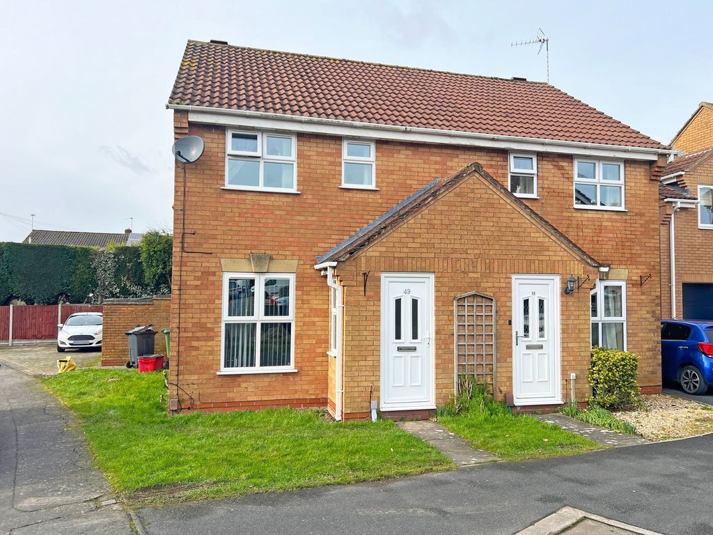 3 bed semi-detached house for saleThorndale, Ibstock, Leicestershire LE67