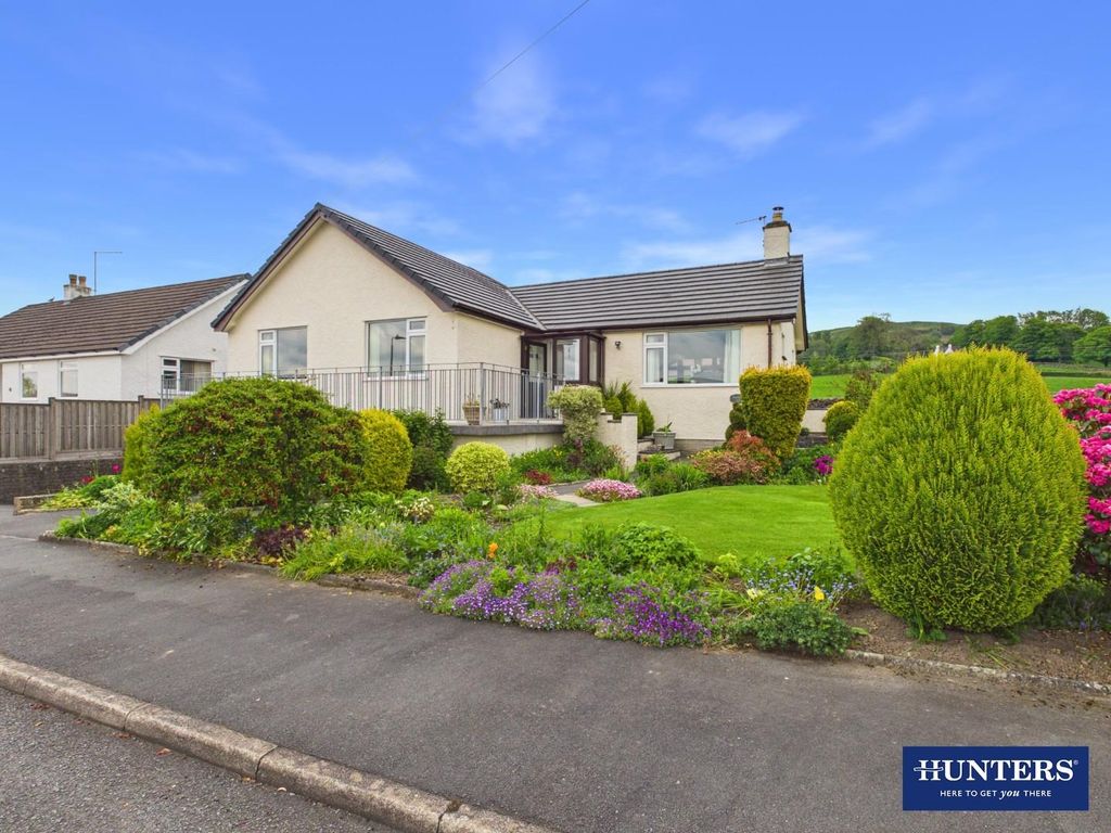 3 bed detached bungalow for saleLong Meadow Lane, Natland, Kendal LA9