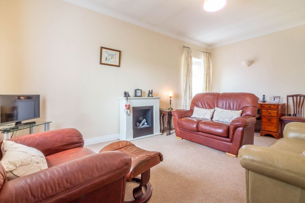Additional image 5 of 2 bed flat for sale1 Riverdale Court, Kendal LA9