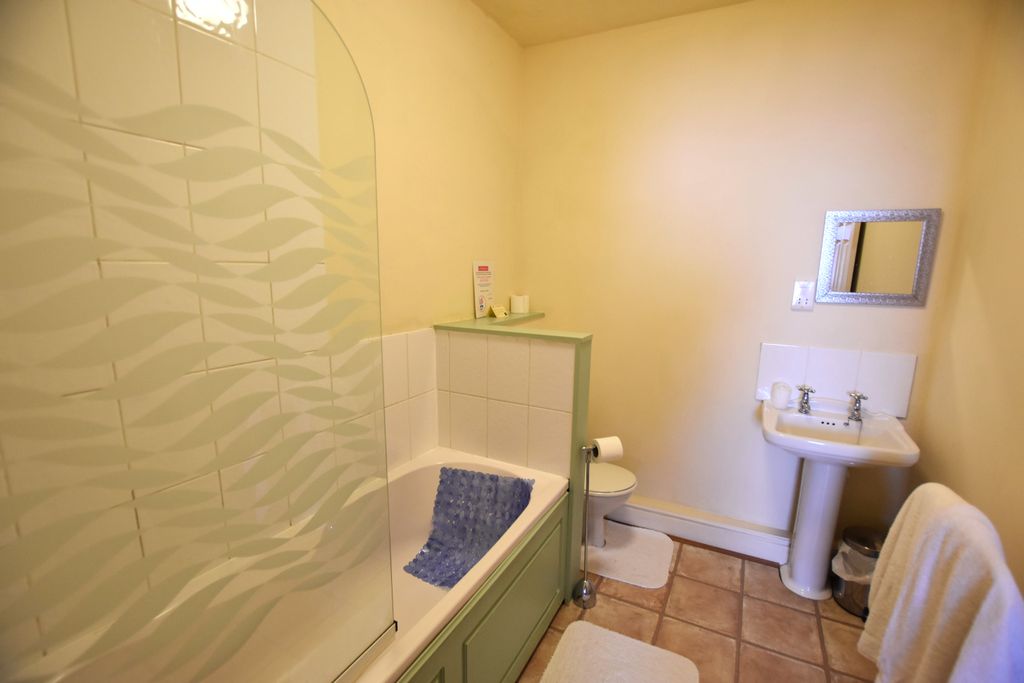 Additional image 15 of 6 bed terraced house for saleQueen Street, Ulverston, Cumbria LA12