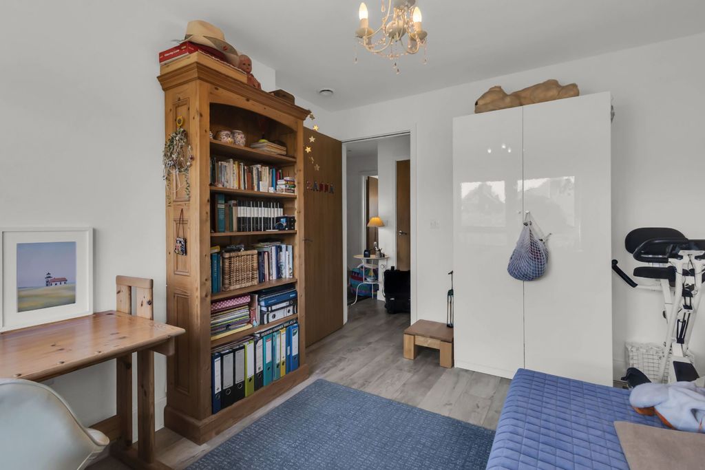 Additional image 14 of 3 bed semi-detached house for saleMoncrieff Gardens, Hythe CT21