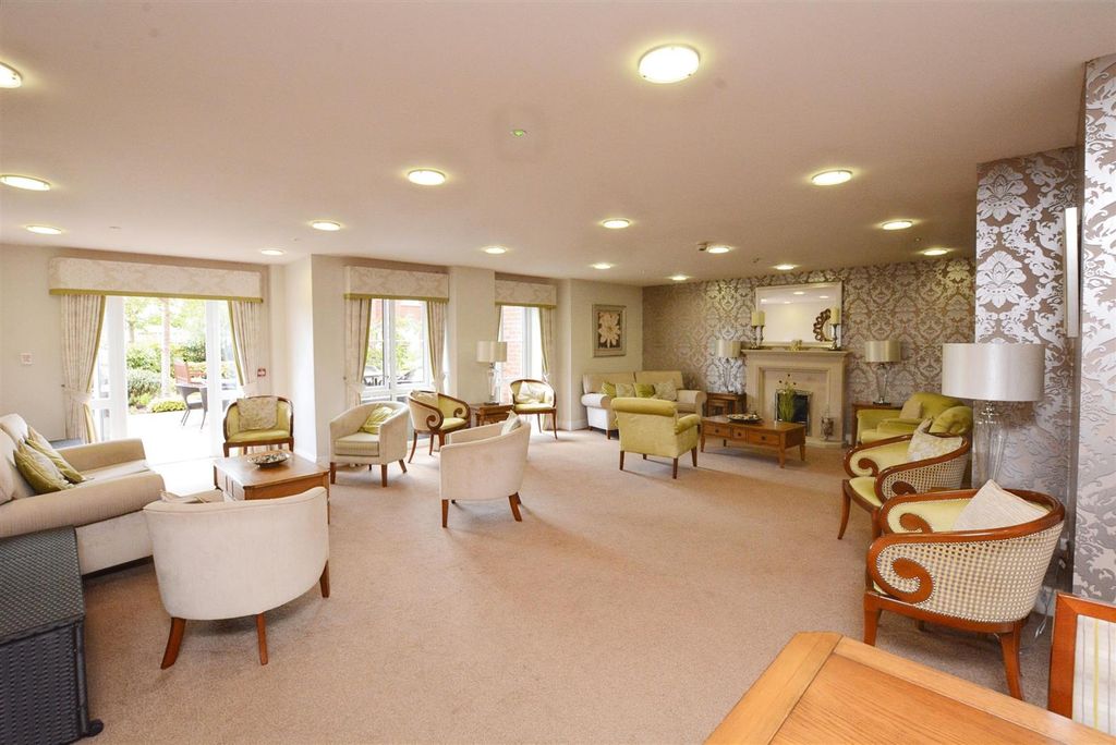 Additional image 22 of 1 bed flat for saleTresham Close, St. Marys Road, Kettering, Northamptonshire NN15