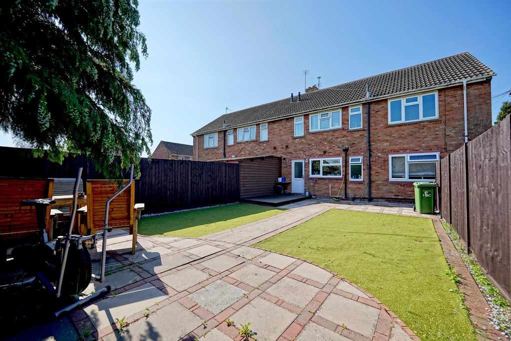 Additional image 10 of 2 bed flat for saleBurnaby Close, Brampton, Huntingdon PE28