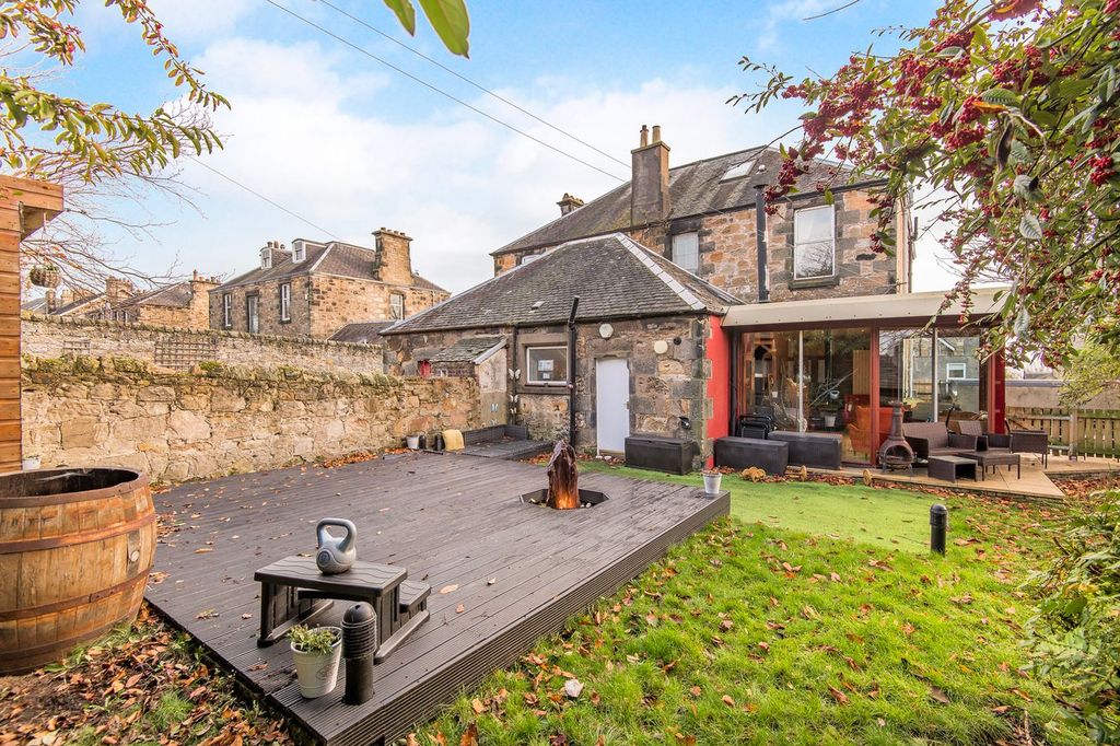 Additional image 2 of 4 bed semi-detached house for saleLoughborough Road, Kirkcaldy KY1