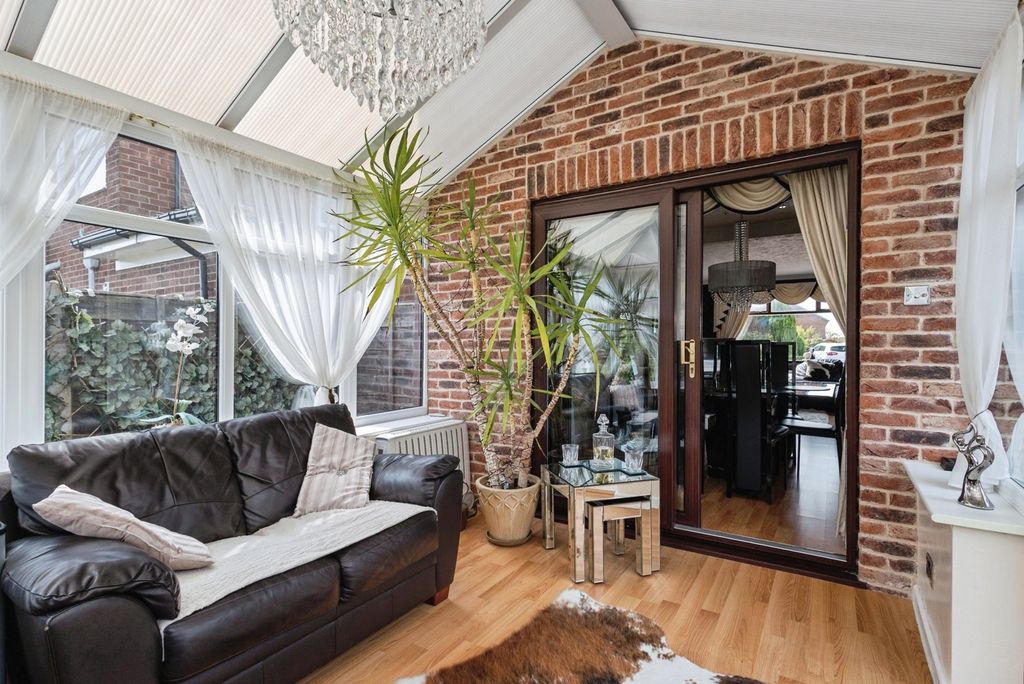 Additional image 13 of 4 bed detached house for saleWelch Road, Hyde, Greater Manchester SK14