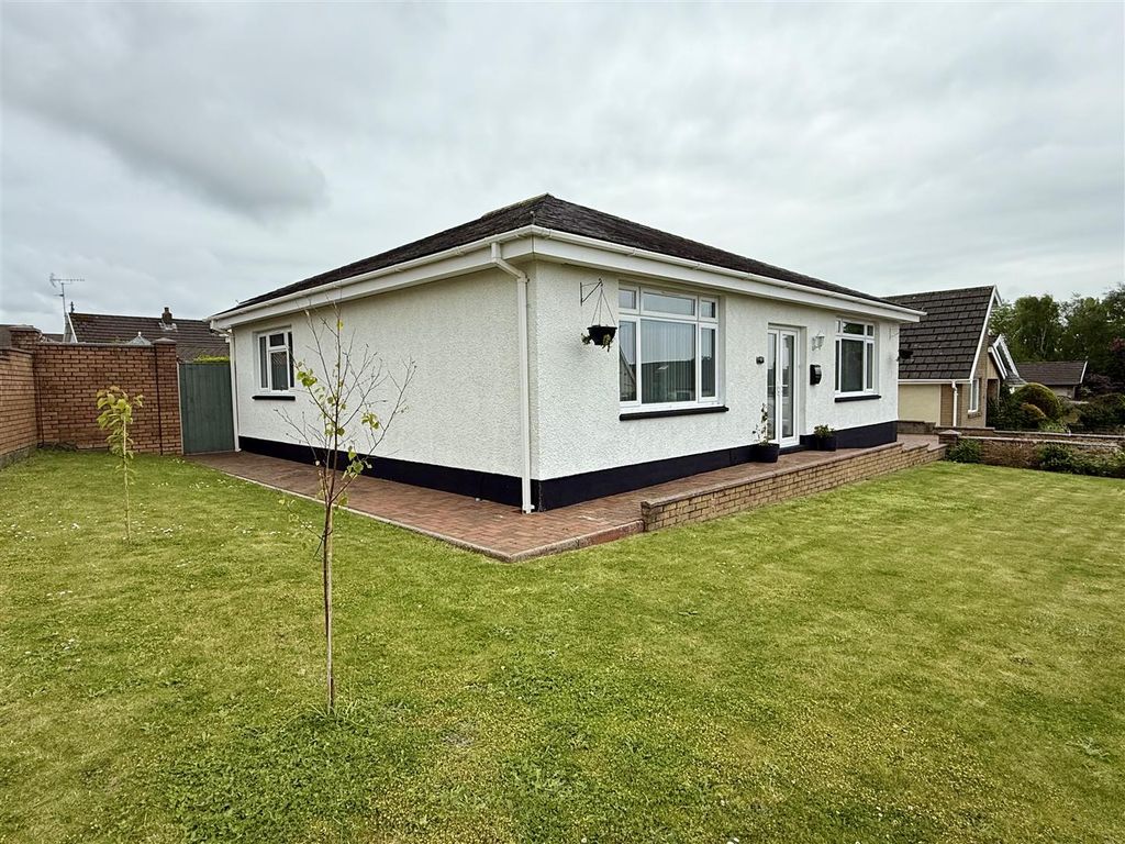 Additional image 13 of 4 bed detached bungalow for saleMorfa Maen, Kidwelly SA17
