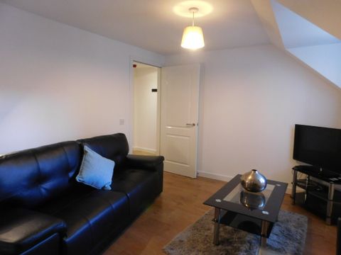 Castle Street, City Centre, Aberdeen AB11