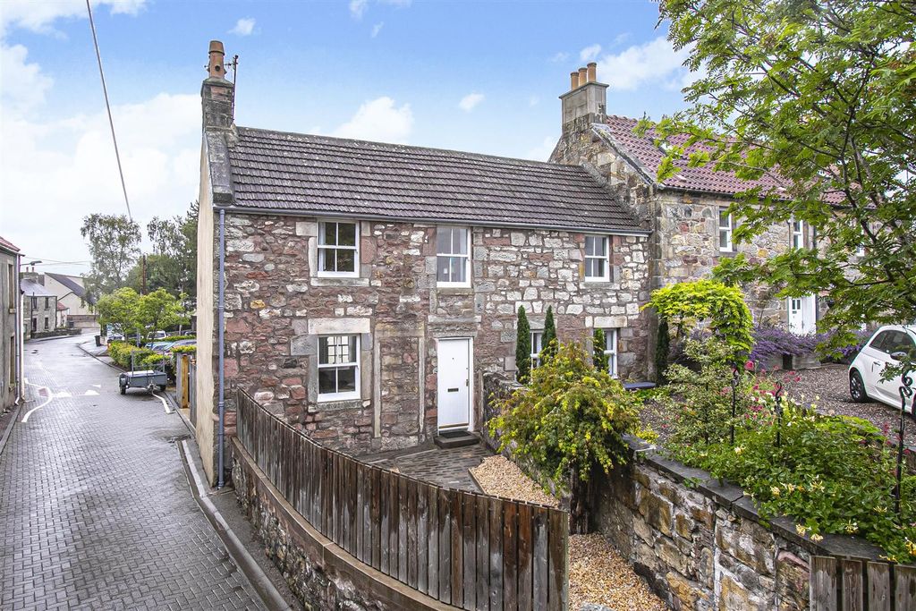 3 bed semi-detached house for sale8 School Wynd, Kinross KY13