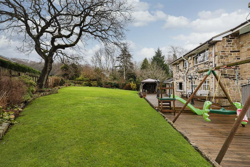Additional image 48 of 5 bed detached house for saleThe Ghyll, Fixby, Huddersfield HD2
