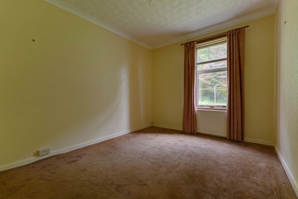 Additional image 8 of 2 bed flat for saleFinlaystone Road, Kilmacolm PA13