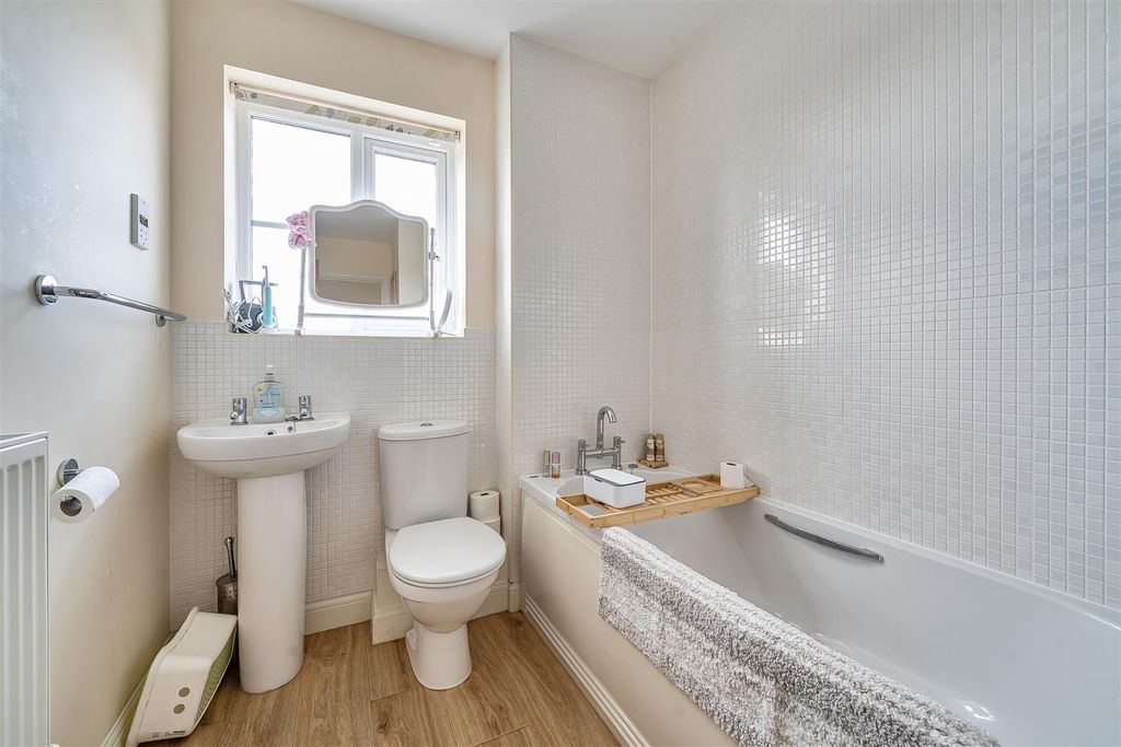 Additional image 13 of 4 bed detached house for saleWalnut Place, Ilminster TA19