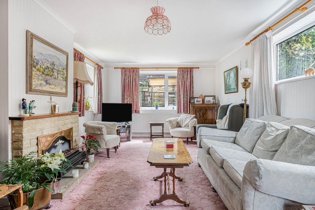 Additional image 2 of 4 bed detached house for saleThe Moors, Kidlington OX5