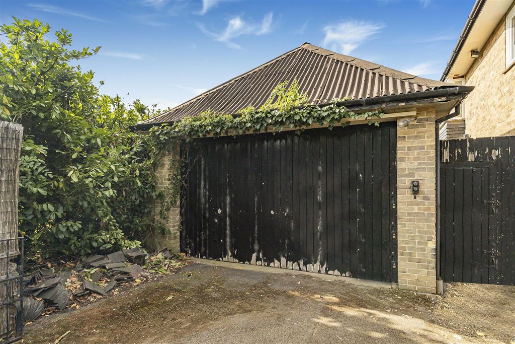 Additional image 33 of 4 bed detached house for saleHigh Street, Hemingford Abbots, Huntingdon PE28