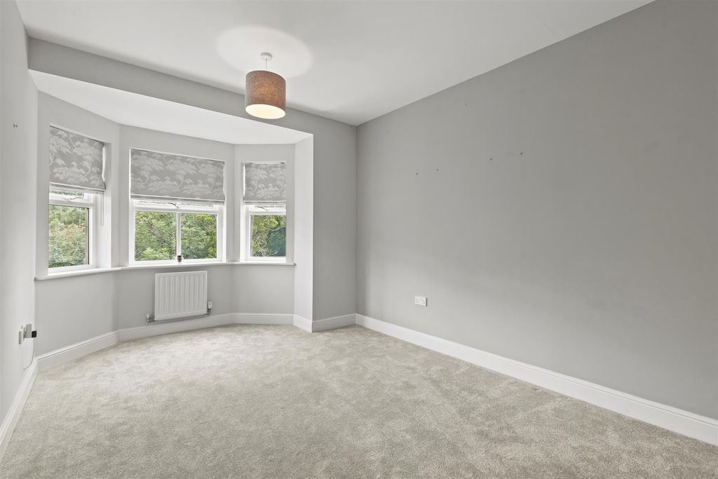 Additional image 29 of 5 bed property for saleCollege Drive, Ilkley LS29