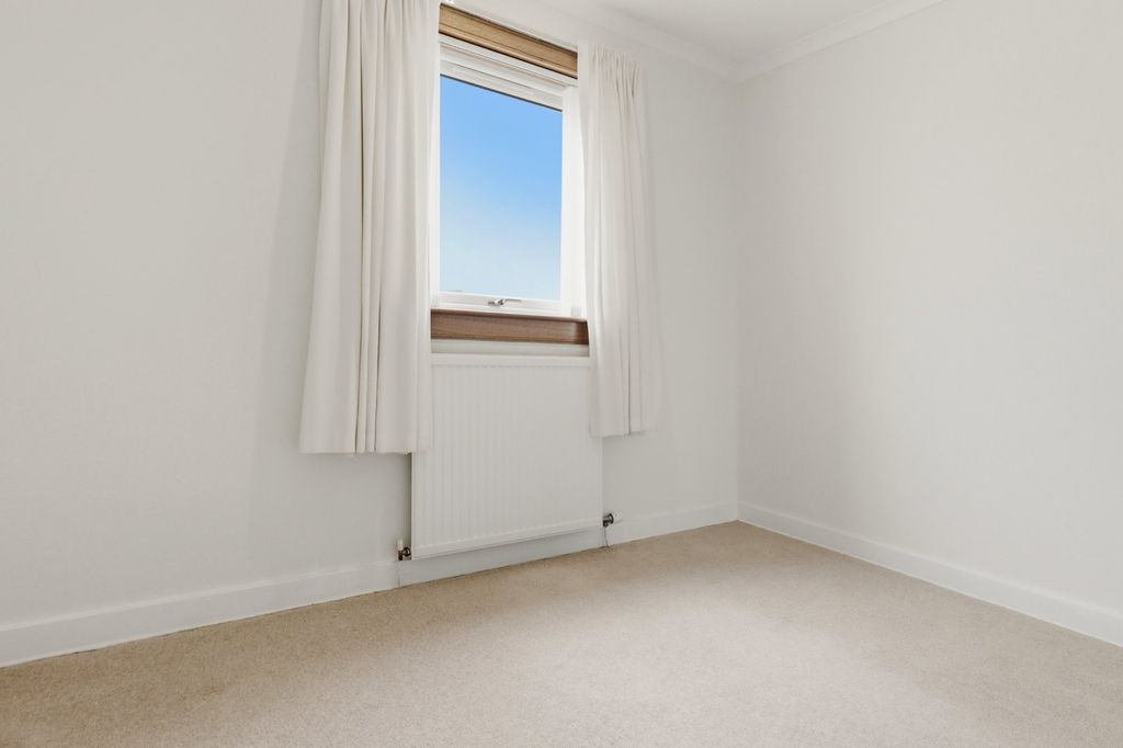 Additional image 15 of 3 bed terraced house for saleLinnet Avenue, Spateston, Renfrewshire PA5