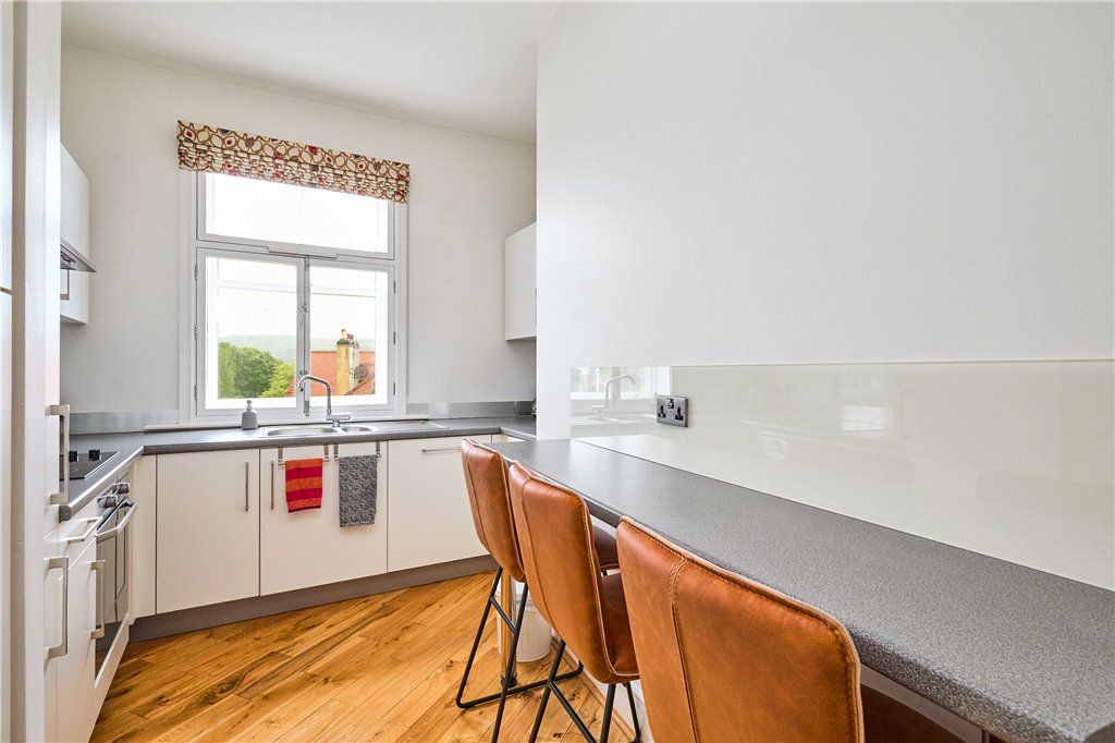 Additional image 3 of 2 bed flat for saleThe Crescent Apartments, Crescent Court, Ilkley, West Yorkshire LS29