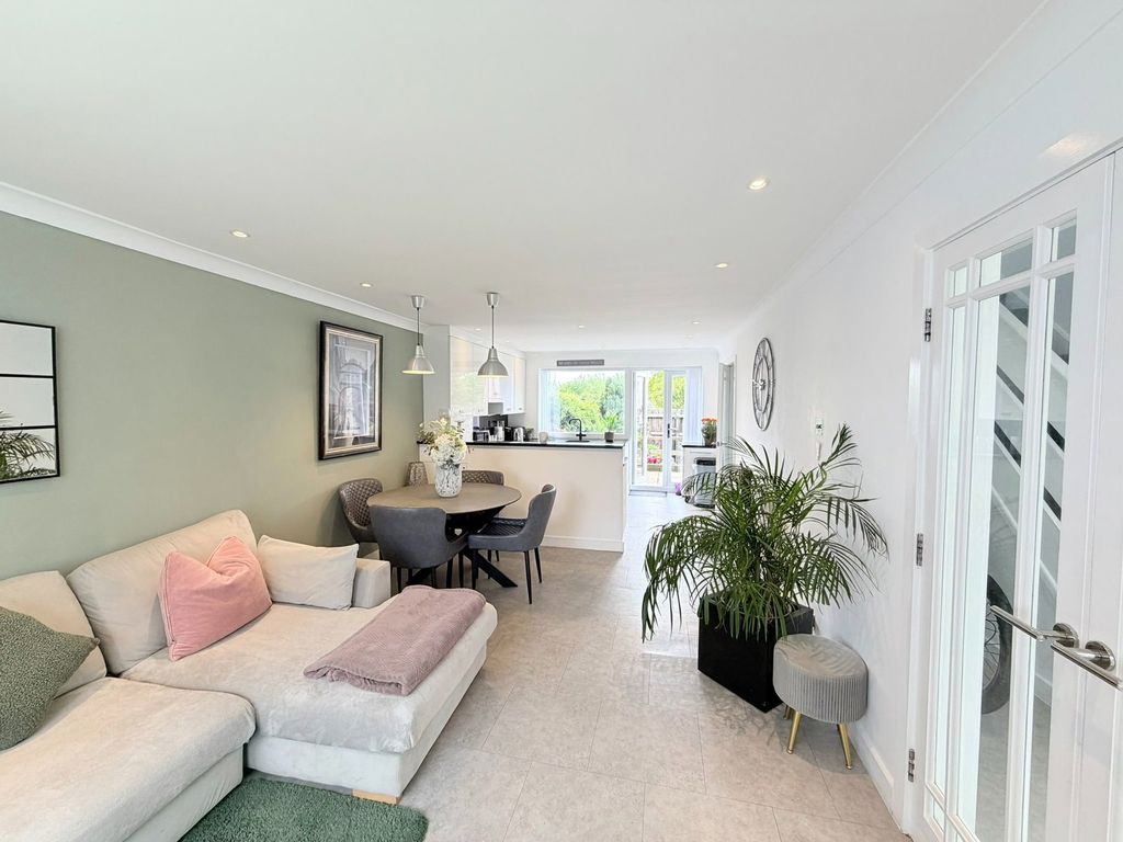 Additional image 4 of 3 bed town house for saleGrange Close, Hyde SK14
