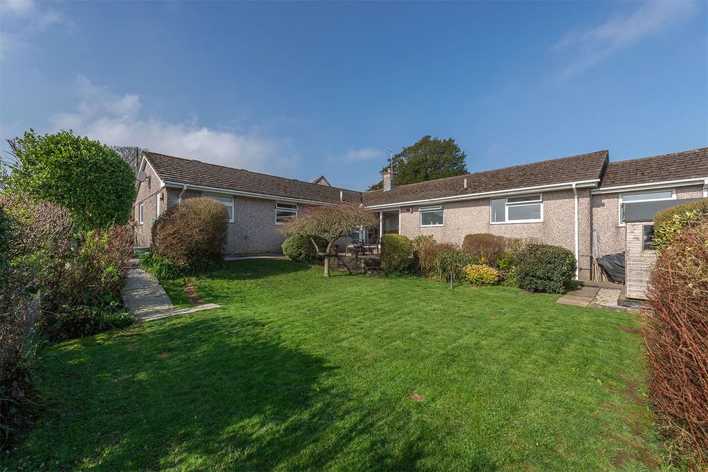 5 bed bungalow for saleAbbotts Park, Cornwood, Ivybridge, Devon PL21