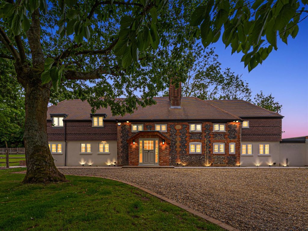 4 bed detached house for saleNash Lane, Keston, Bromley, Greater London BR2