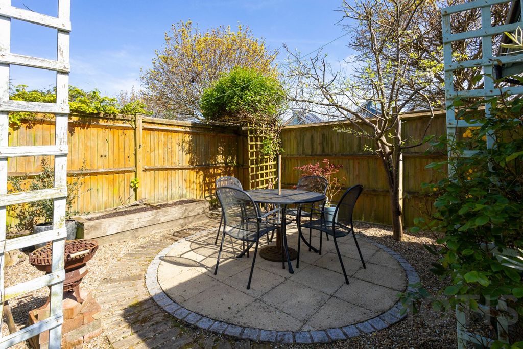 Additional image 19 of 3 bed semi-detached house for saleMoncrieff Gardens, Hythe CT21