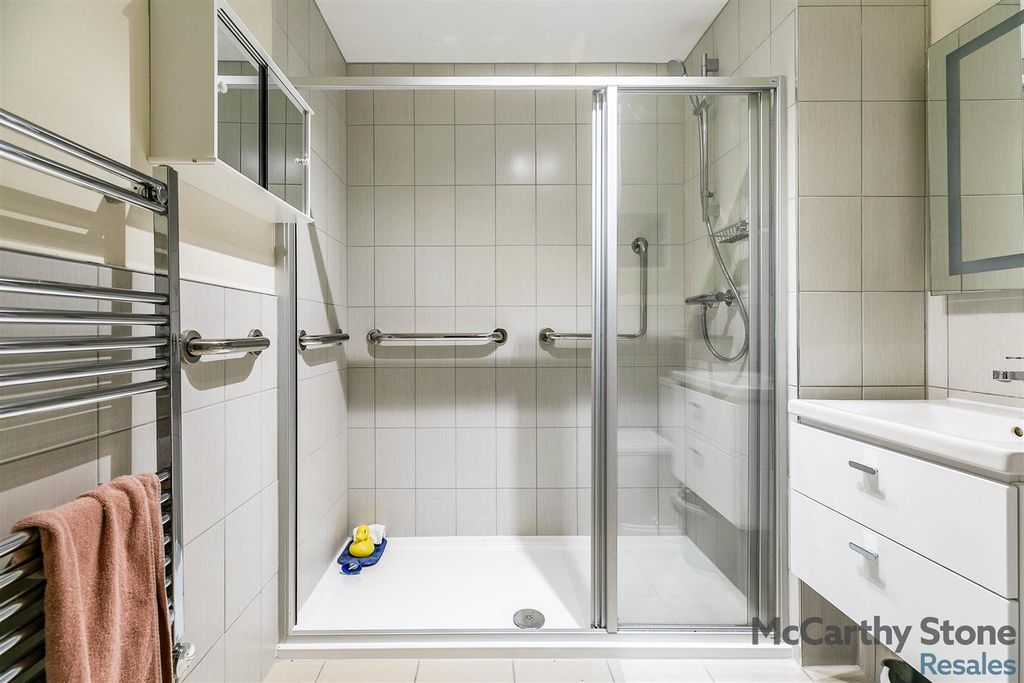 Additional image 26 of 1 bed flat for saleElm Tree Court, High Street, Huntingdon PE29