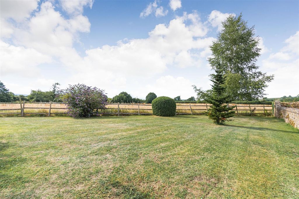 Additional image 16 of 6 bed farmhouse for saleSea, Ilminster TA19