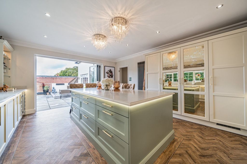 5 bed detached house for saleFox Lane, Keston, Kent BR2