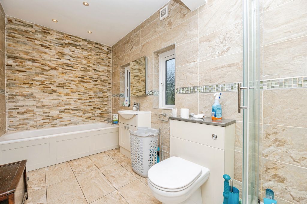 Additional image 11 of 6 bed detached house for saleHillgrove Crescent, Kidderminster DY10